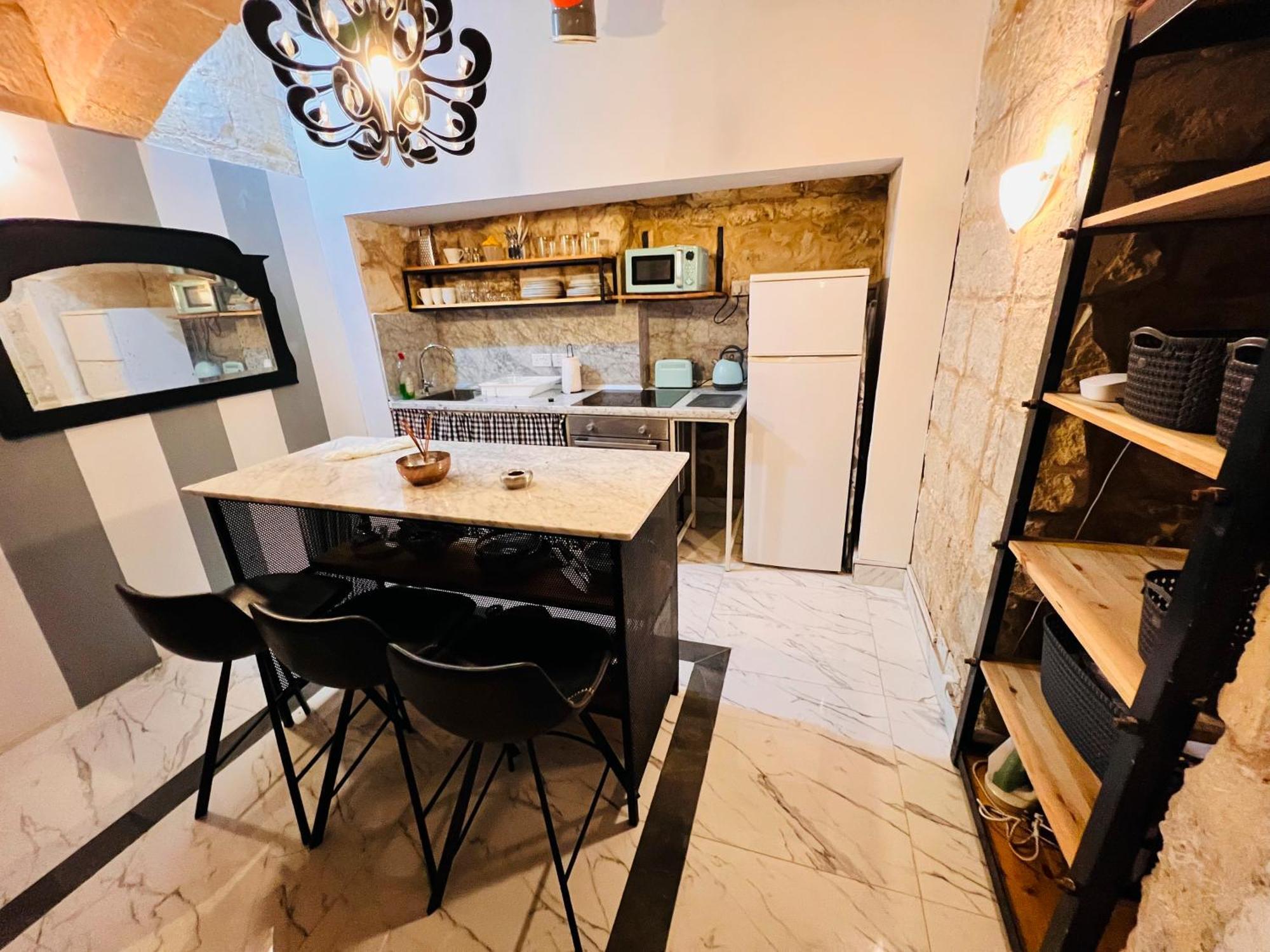 Charming Townhouse Prime Area Valletta Lägenhet Exteriör bild