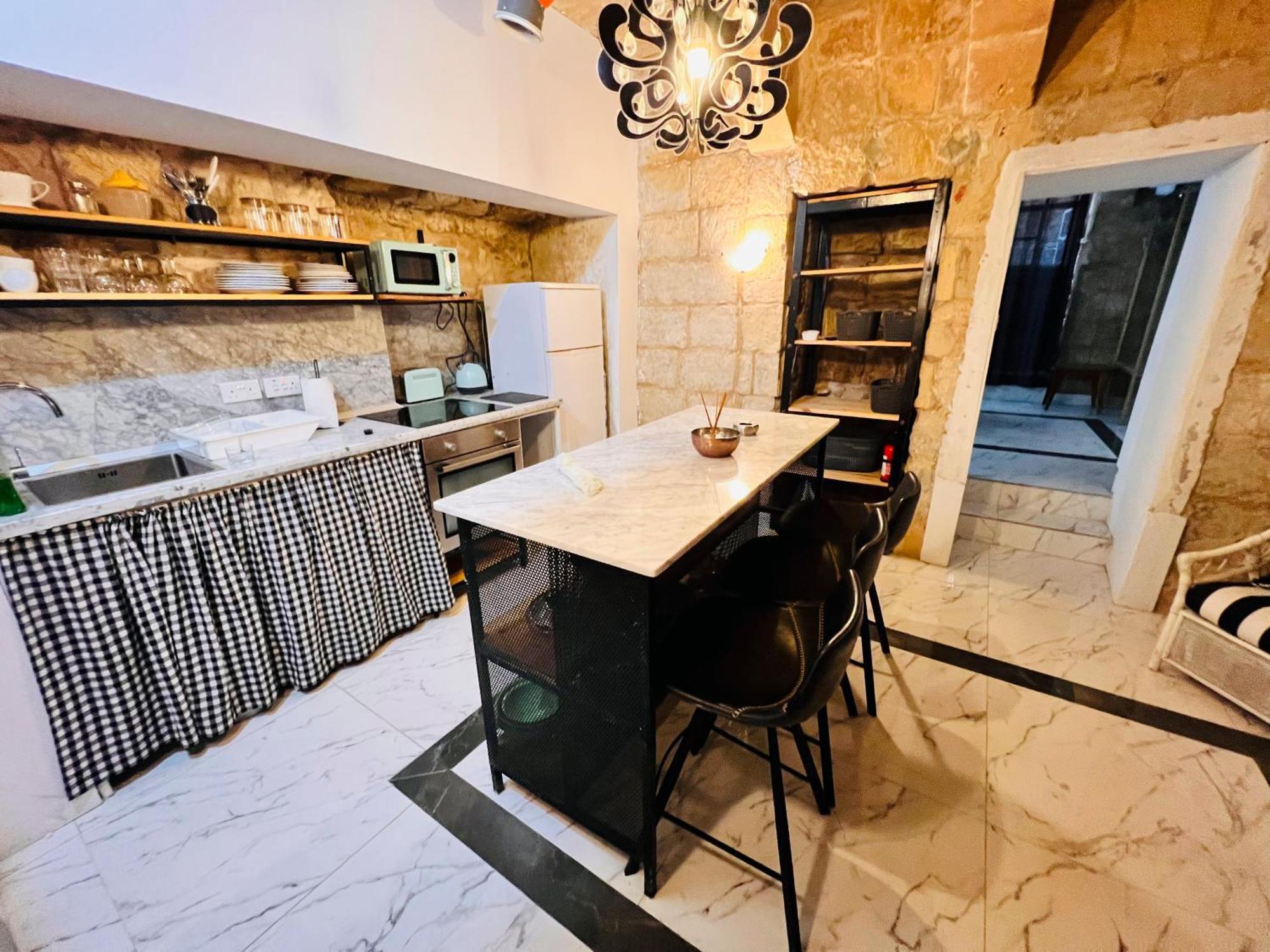 Charming Townhouse Prime Area Valletta Lägenhet Exteriör bild
