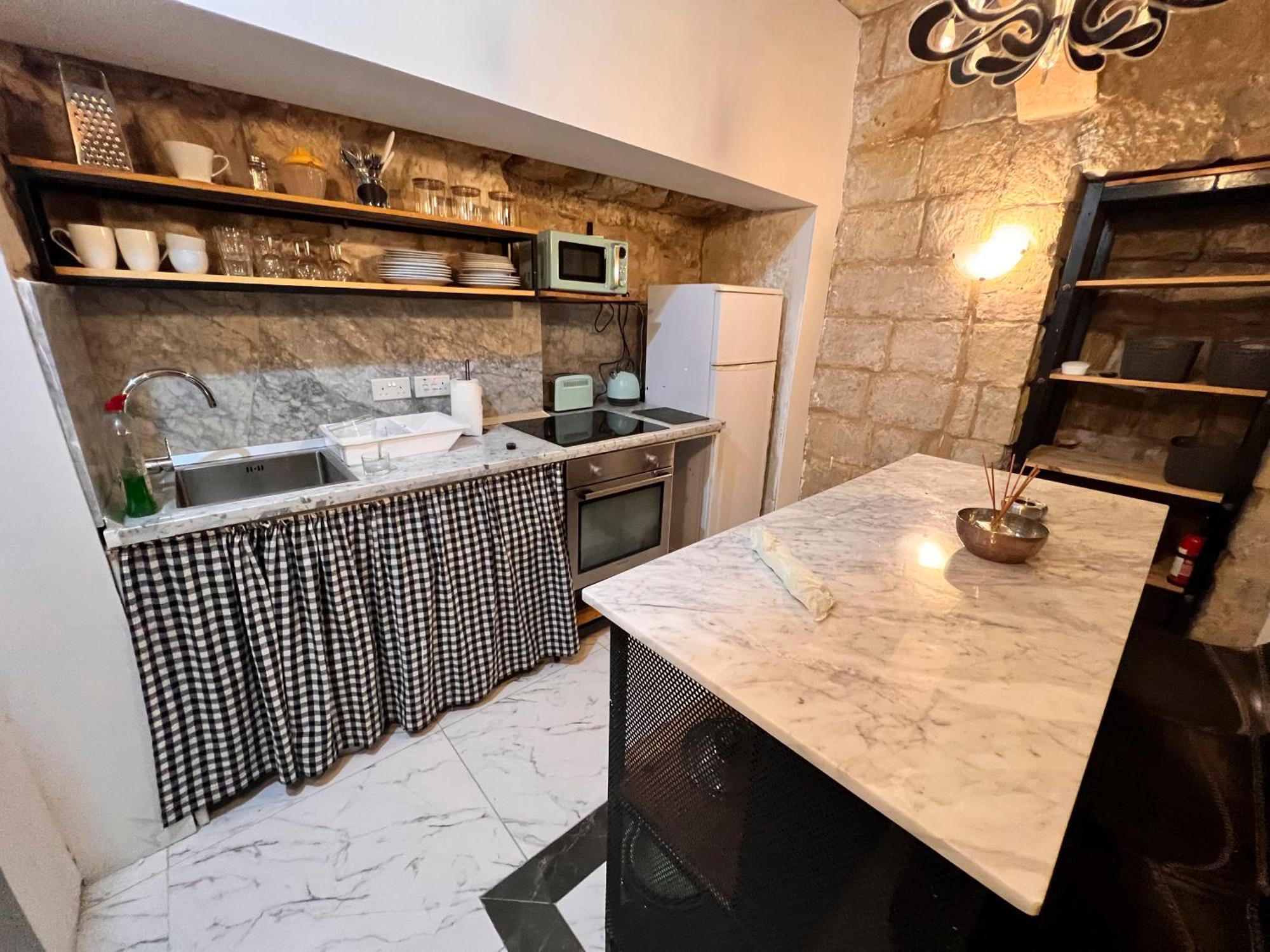 Charming Townhouse Prime Area Valletta Lägenhet Exteriör bild